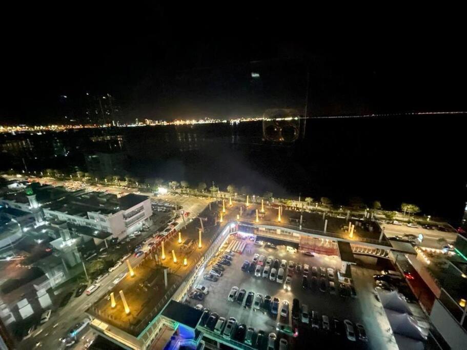 Maritime Duplex Penang- Pemandangan Laut George Town