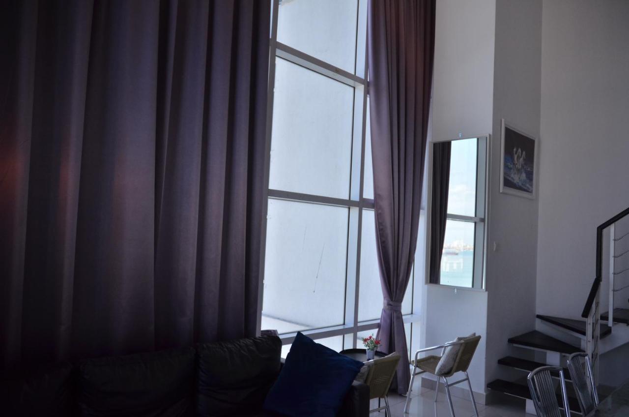 Maritime Duplex Penang- Pemandangan Laut Apartment *